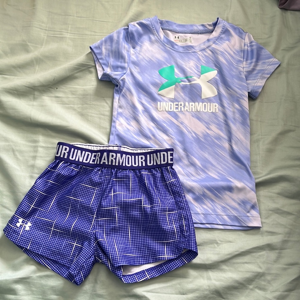 Under armor set shorts and top